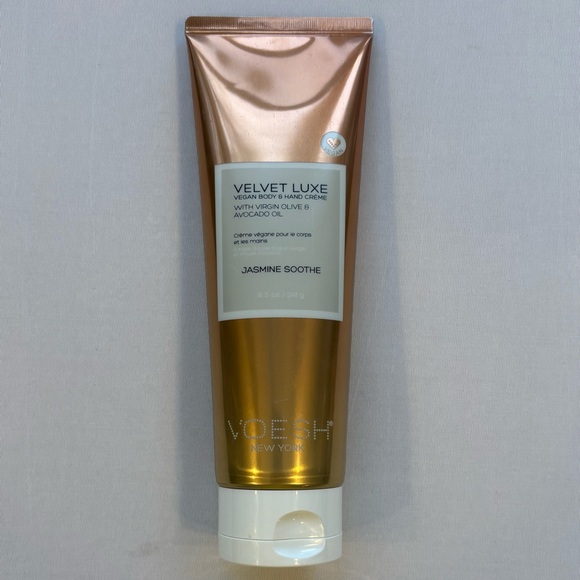 Voesh Other - VOESH Velvet Luxe Jasmine Soothe Vegan Body and Hand Creme 8.5oz